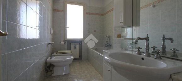 4 غرف نوم شقة في Reggio Calabria, Italy رقم 327852 19