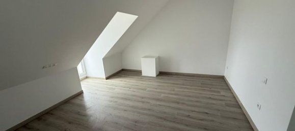 4 bedrooms House in Saint-Pavace, France No. 315561 19