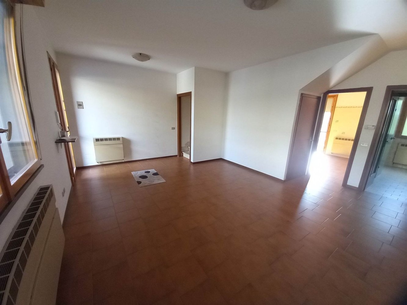 Casa de 6 habitaciónes en Castelfranco Emilia, Italy No. 221852