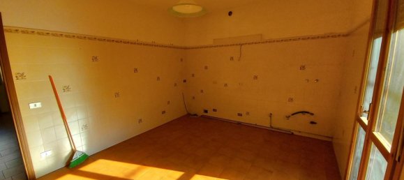 Casa de 6 habitaciónes en Castelfranco Emilia, Italy No. 221852 7