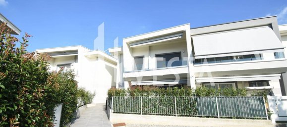 Garage à Ronco Briantino, Italy 28m² No. 364561 8