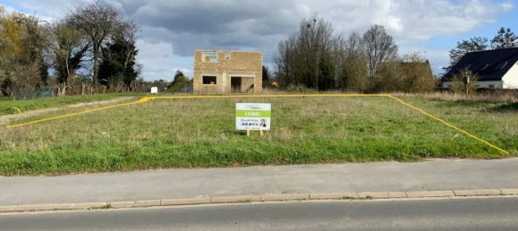  Land in Cambrai, France No. 68954 4