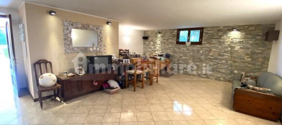 4 bedrooms Villa in Ghiffa, Italy No. 68523 4