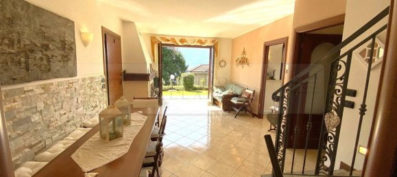 4 bedrooms Villa in Ghiffa, Italy No. 68523 18