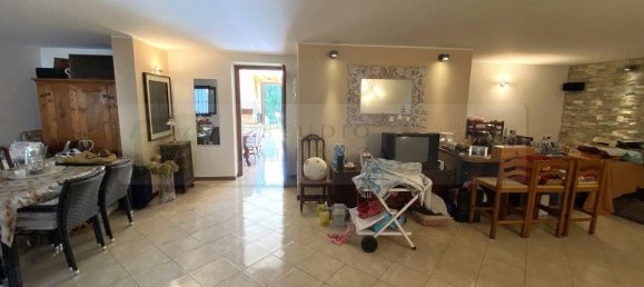 4 bedrooms Villa in Ghiffa, Italy No. 68523 3