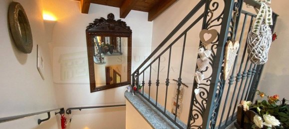 4 bedrooms Villa in Ghiffa, Italy No. 68523 2