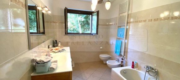 4 bedrooms Villa in Ghiffa, Italy No. 68523 34