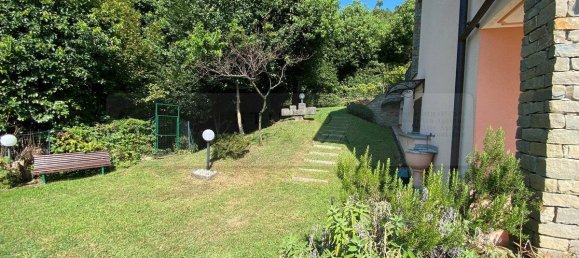 4 bedrooms Villa in Ghiffa, Italy No. 68523 10