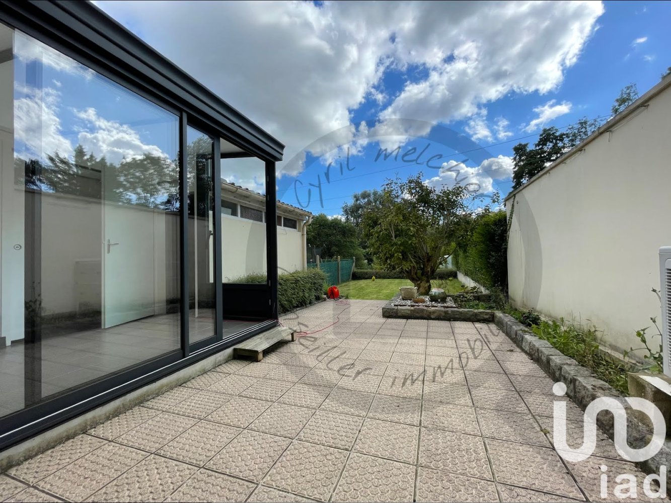 Moradia em banda T3 em Wizernes, France N.º 239559