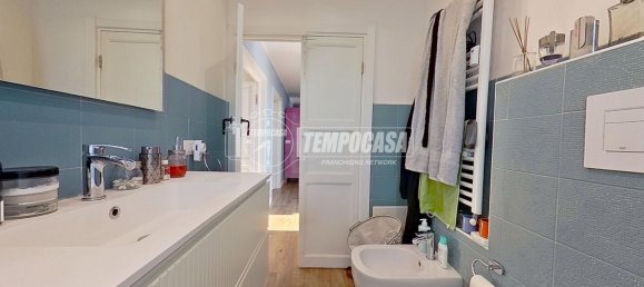 2 Schlafzimmer Wohnung in Legnano, Italy, Nr. 378240 15