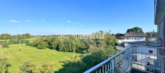 2 Schlafzimmer Wohnung in Legnano, Italy, Nr. 378240 13