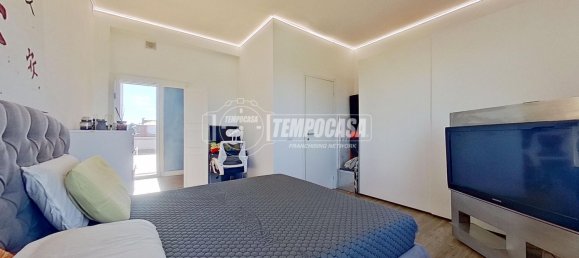 2 Schlafzimmer Wohnung in Legnano, Italy, Nr. 378240 6