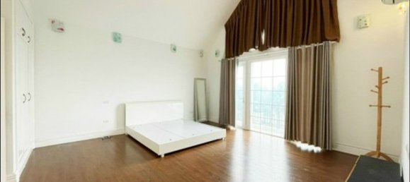 3 bedrooms Villa in Long Bien, Vietnam No. 590 11