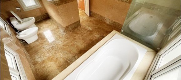 3 bedrooms Villa in Long Bien, Vietnam No. 590 7