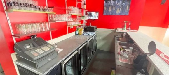 99m² Commercial property in Villeneuve-Saint-Georges, France No. 282262 3