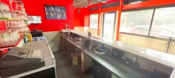 99m² Commercial property in Villeneuve-Saint-Georges, France No. 282262 2