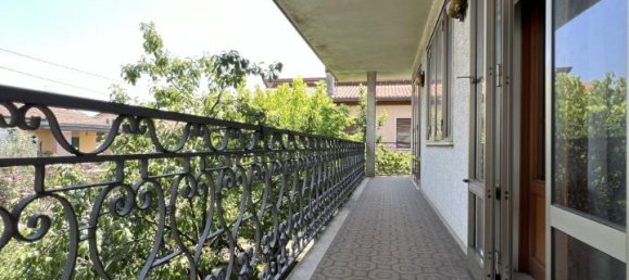 4 rooms House in San Martino di Lupari, Italy No. 234956 12