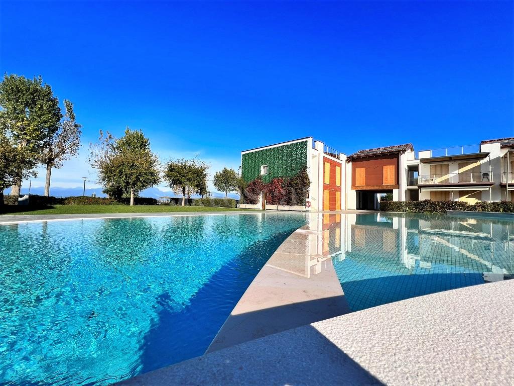 4 rooms House in Peschiera del Garda, Italy No. 78369