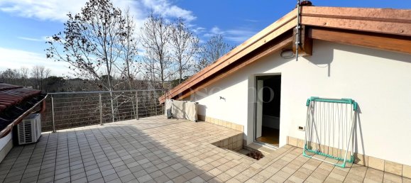 4 rooms House in Peschiera del Garda, Italy No. 78369 28