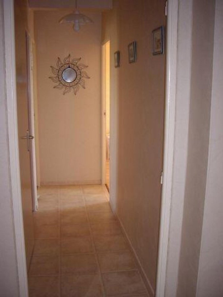 3 bedrooms Apartment in Tarascon, France No. 10890