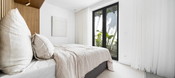 4 bedrooms Villa in Marbella, Spain No. 75123 19