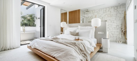 4 bedrooms Villa in Marbella, Spain No. 75123 11