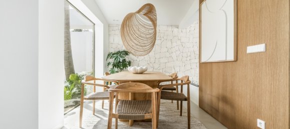 4 bedrooms Villa in Marbella, Spain No. 75123 8