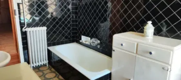 3 bedrooms House in Cacabelos, Spain No. 139976 10