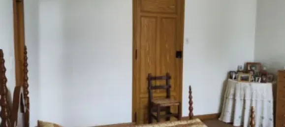 3 bedrooms House in Cacabelos, Spain No. 139976 2