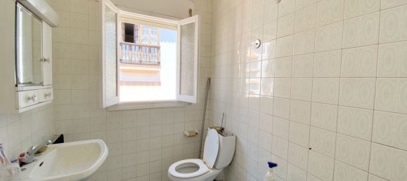 4 bedrooms Townhouse in Marbella, Spain No. 19469 8