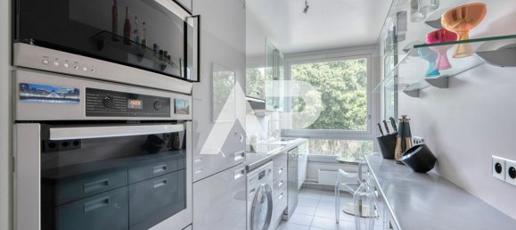 Квартира с 3 спальнями в Рюэй-Мальмезон, Франция № 347178 13