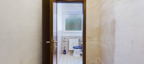 Apartamento de 3 habitaciónes en Saarbrucken, Germany No. 28687 12