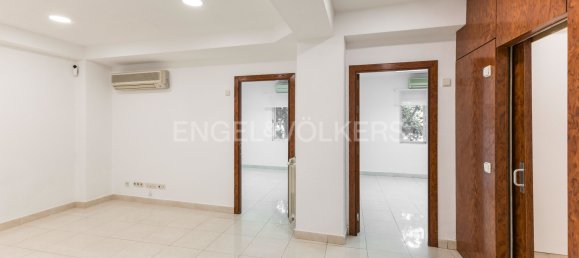 4 غرف نوم شقة في Cuatro Caminos, Spain رقم 138266 6