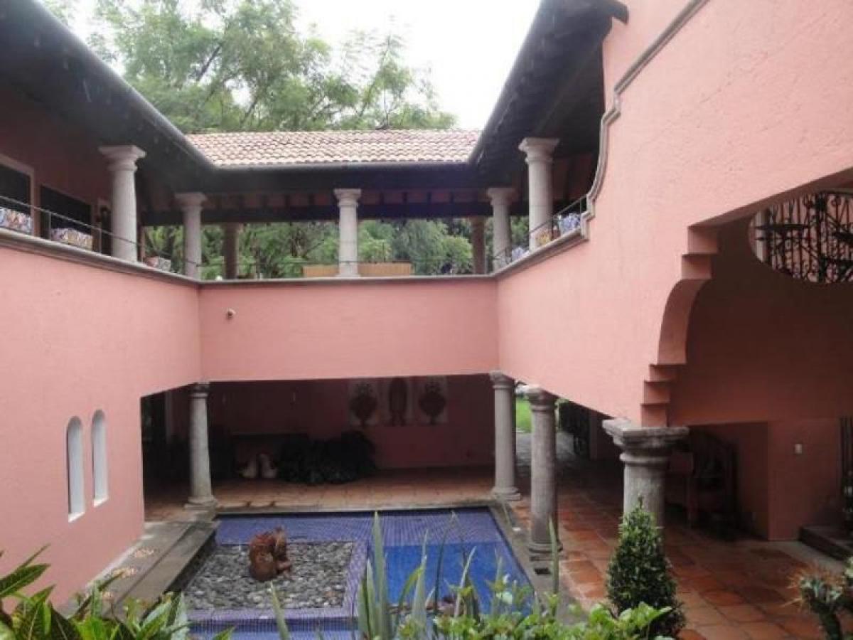 11 bedrooms House in Morelos, Mexico No. 169241