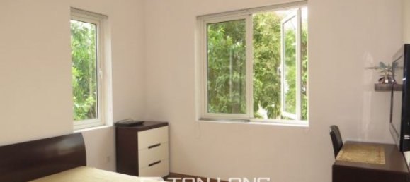 Villa de 4 dormitorios en Long Bien, Vietnam No. 3327 10