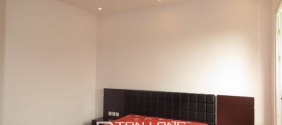 Villa de 4 dormitorios en Long Bien, Vietnam No. 3327 14