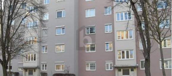 2 rooms Apartment in Augsburg, Germany No. 49579 3