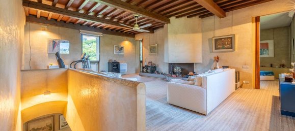 18 rooms House in Florence, Italy No. 238028 18