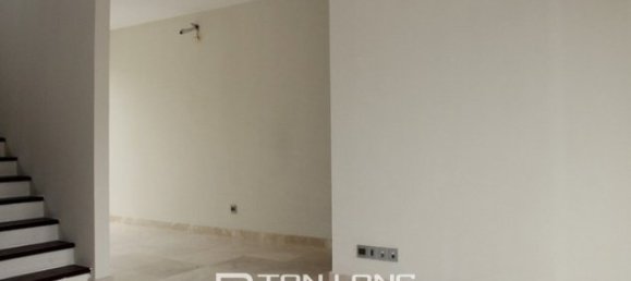 4 Schlafzimmer Villa in Tay Ho, Vietnam, Nr. 1687 7