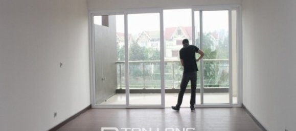 4 Schlafzimmer Villa in Tay Ho, Vietnam, Nr. 1687 11