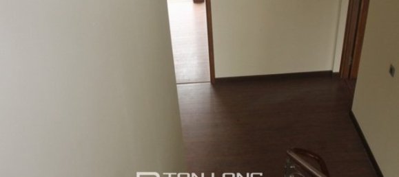 4 Schlafzimmer Villa in Tay Ho, Vietnam, Nr. 1687 26