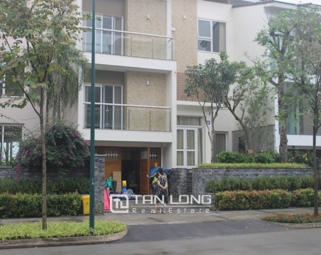 4 Schlafzimmer Villa in Tay Ho, Vietnam, Nr. 1687