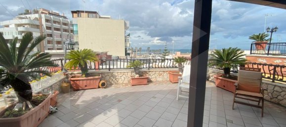 3-salle Maison à Bari, Italy No. 27237 23