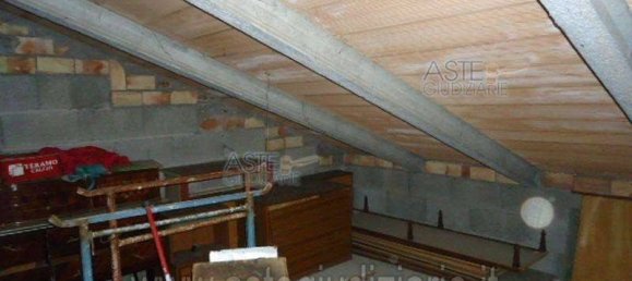 3 Schlafzimmer Wohnung in Silvi, Italy, Nr. 95390 13