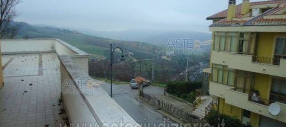 3 Schlafzimmer Wohnung in Silvi, Italy, Nr. 95390 27