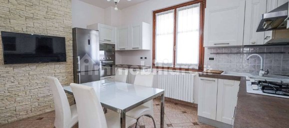 Villa T3 em Brembate, Italy N.º 211733 4