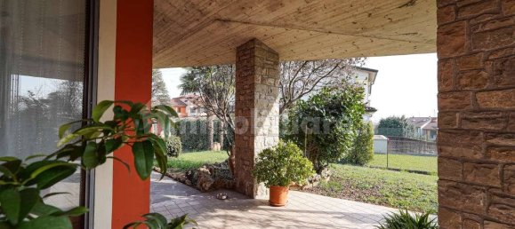 Villa T3 em Brembate, Italy N.º 211733 2