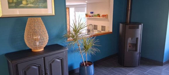 Casa de 3 dormitorios en Vire, France No. 358891 6