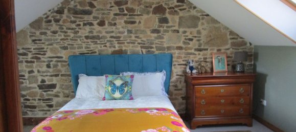 Casa de 3 dormitorios en Vire, France No. 358891 16