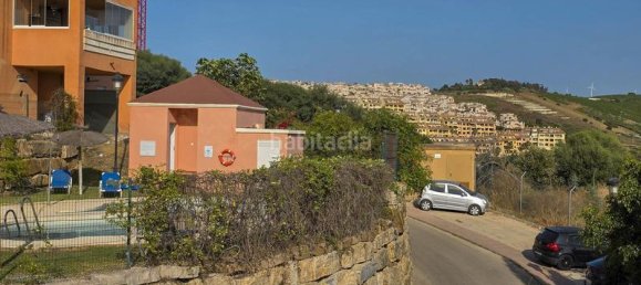 3 bedrooms Penthouse in San Luis de Sabinillas, Spain No. 184391 2